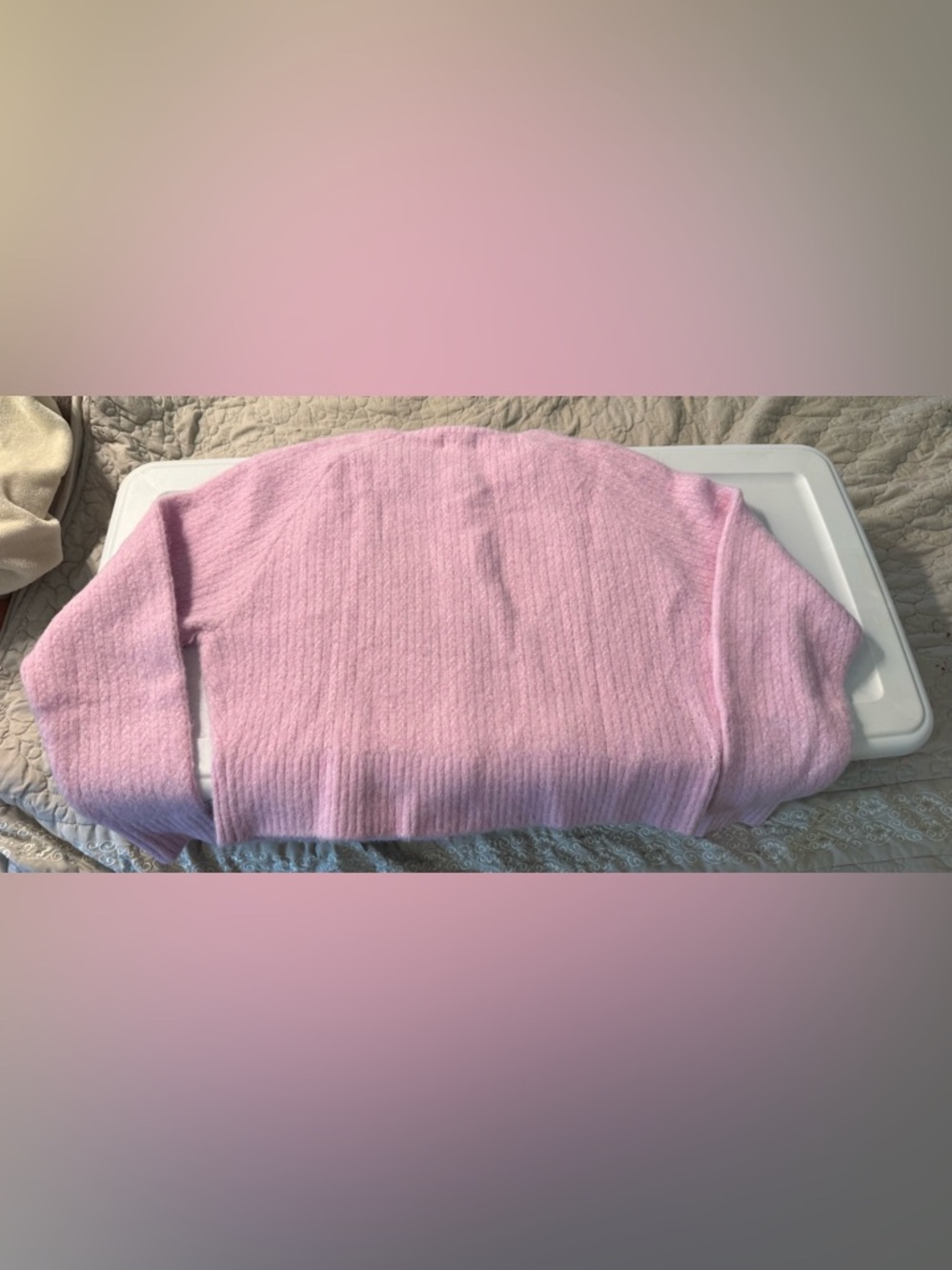 VS Pink Cropped Cardigan NWOT - Picture 4 of 6